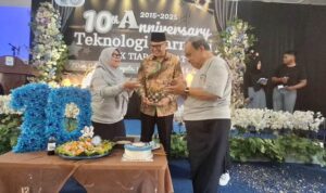 SMK Tiara Lahat Rayakan 10 Tahun Jurusan Farmasi: Dari Laboratorium ke Dunia Nyata
