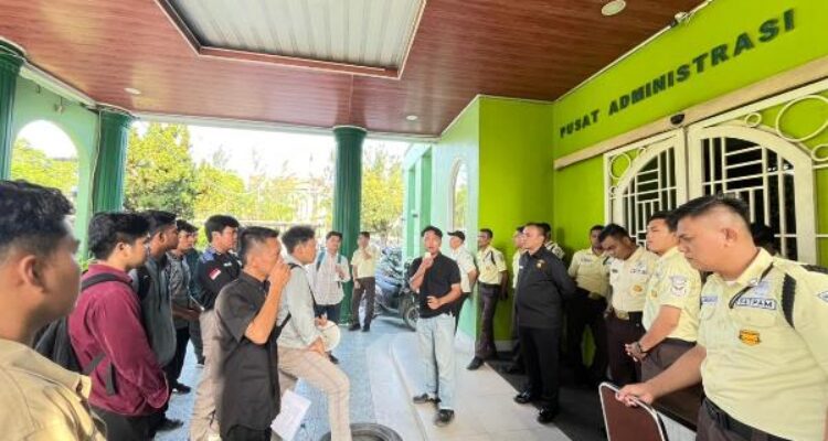 Senat Mahasiswa UIN Sumatera Utara Gelar Aksi Damai Tuntut Perbaikan Fasilitas dan Transparansi Beasiswa