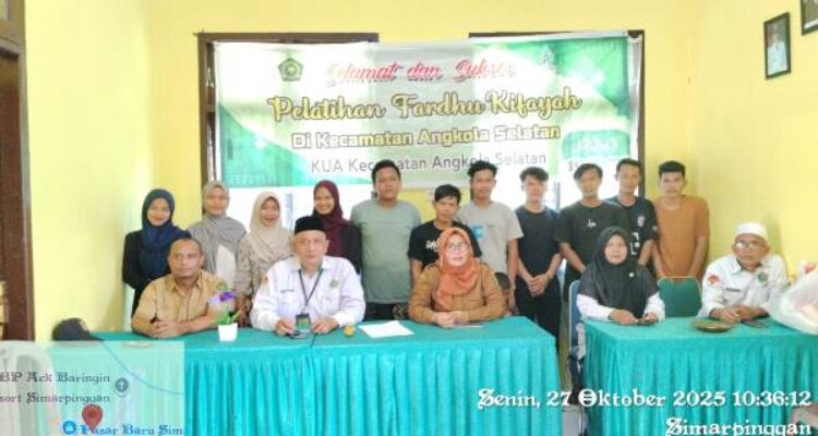 KUA Angkola Selatan dan Pemkel Simarpinggan Gelar Pembinaan serta Pelatihan Fardhu Kifayah