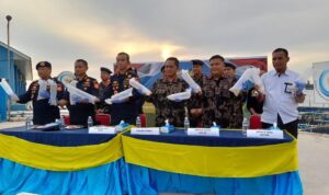 Aksi Kejar-kejaran di Laut! Bea Cukai Ringkus Penyelundupan Benih Lobster Rp28 Miliar