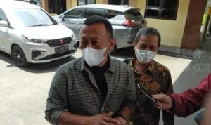 Operasi Senyap KPK: Bupati Ponorogo Sugiri Sancoko Terseret Dugaan Jual Beli Jabatan Operasi Senyap KPK: Bupati Ponorogo Sugiri Sancoko Terseret Dugaan Jual Beli Jabatan