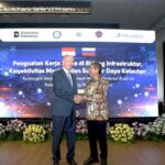 Pelindo Terima Kunjungan Delegasi Rusia di Pelabuhan Tanjung Perak, Bahas Kerja Sama Maritim dan Logistik