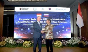 Pelindo Terima Kunjungan Delegasi Rusia di Pelabuhan Tanjung Perak, Bahas Kerja Sama Maritim dan Logistik Pelindo Terima Kunjungan Delegasi Rusia di Pelabuhan Tanjung Perak, Bahas Kerja Sama Maritim dan Logistik