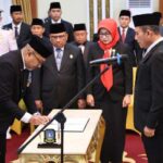 Gubernur Ansar Ahmad Lantik Luki Zaiman Prawira sebagai Pj Sekda Provinsi Kepri